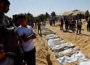 Ribuan Warga Gaza Menunggu, Jenazah Dikembalikan dalam Kondisi Tak Utuh—Mengapa Ini Terjadi?