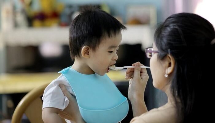 Mengatasi Trauma Makan pada Batita: Mengetahui Tanda-Tanda, Pemicu, dan Solusinya