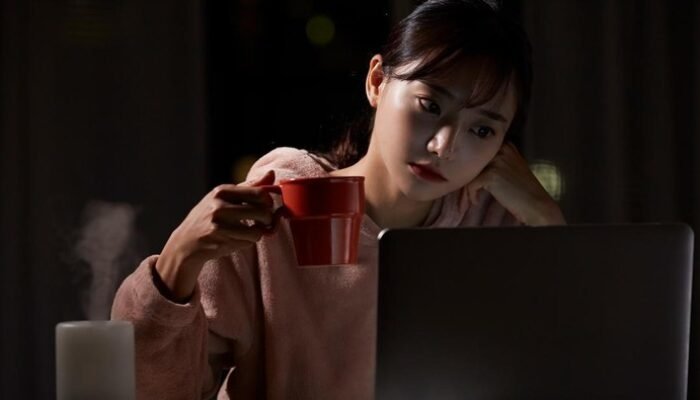 “Gen Z, Waspada! Dokter: Begadang Bisa Picu Kematian Dini pada Jantung!”