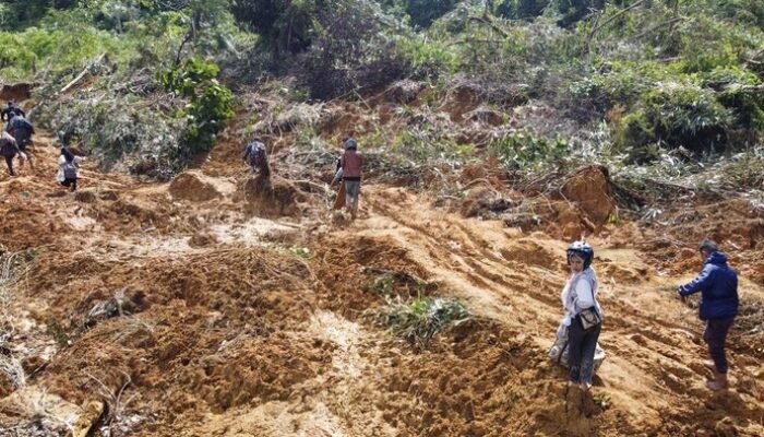 Dokter Anak di Aceh: Menyelamatkan Hidup dalam Banjir yang Tak Mempedulikan Batas