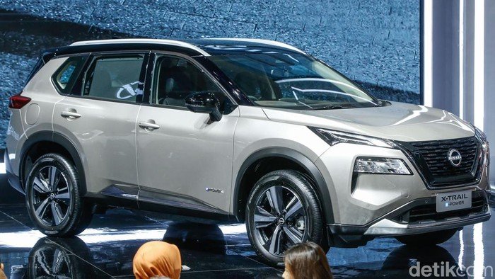 100 Unit Nissan X-Trail Hybrid Terbaru Datang, Transformasi Otomotif RI Dimulai