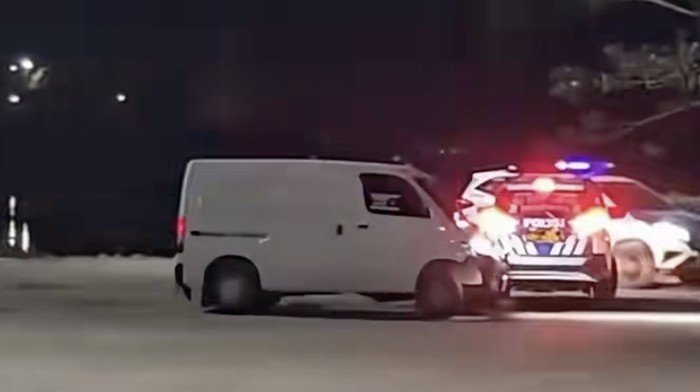 Gran Max Viral Dikejar Polisi, Apa yang Sebenarnya Terjadi di Lapangan?