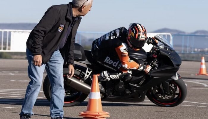 Vinales Latihan Keras, Dibantu Jorge Lorenzo dan Ayahnya: Apa yang Dipertaruhkan di Balapan Berikutnya?