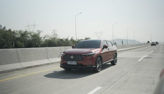 “Seberapa Laris Honda HR-V Hybrid 2025? Expert Prediksi Ini Bisa Menjadi Game Changer”