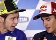 2. **Mengungkap Rivalitas Rossi-Marquez: Mimpi Damai atau Kenyataan?**