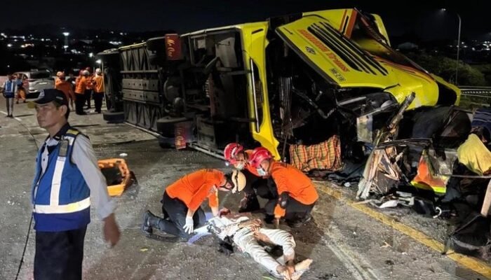 Status Kelaikan Bus PO Cahaya Trans yang Kecelakaan di Tol Semarang: Apakah Dilindungi Asuransi?