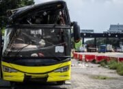 “Sopir Bus Cahaya Trans Gantian di Subang, Minim Jam Terbang: Ancaman Kemanan Jalan Raya”