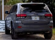 Apes! Emak-emak Didenda Rp 1,7 M Gegara Parkir Mobil di Rumput – Alternatif 2