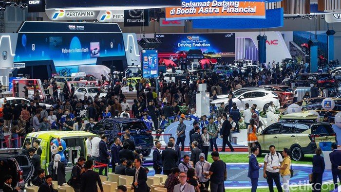 **Insentif Industri Otomotif 2026: Pemerintah Regulasi Harga Mobil Berdasarkan Segmen**