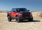 “Gila! Mobil Pikap Double Cabin Ini Tenaganya Buas Banget: HEMI V8 Supercharged yang Membuat Jantung Berdebar”