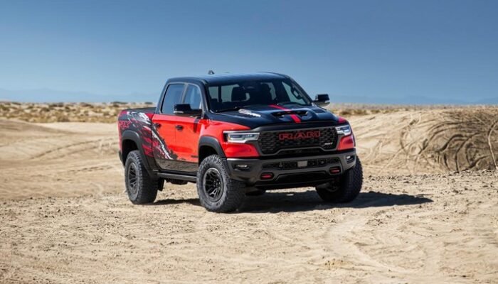 “Gila! Mobil Pikap Double Cabin Ini Tenaganya Buas Banget: HEMI V8 Supercharged yang Membuat Jantung Berdebar”