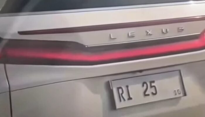 Viral Lexus RI 25, Antrean Tol Kebuntuan Massal