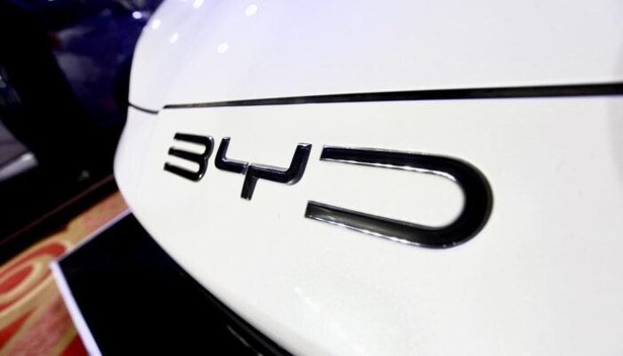 **BYD Raja Mobil Listrik di Dunia, Tesla Lewat!** Bisakah Tesla Balik Menyapu?