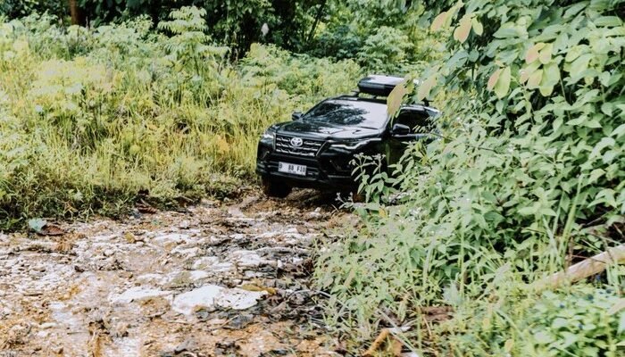 Komunitas Bawa Fortuner Blusukan di Bumi Borneo – Update 3