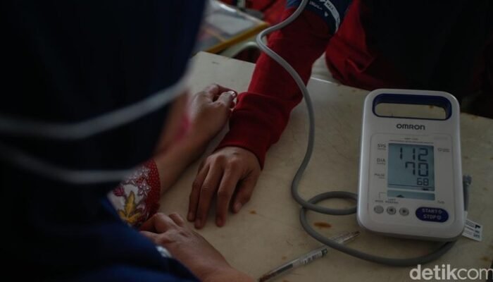 “Runtuhnya Cakupan CKG, Prof Nila: ‘Jemput Bola Adalah Jawaban!’ “