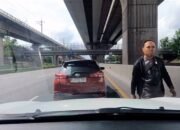 “Diklakson Gegara Lane Hogging, Ribut di Jalan Raya, Sopir Yaris Terlibat!”