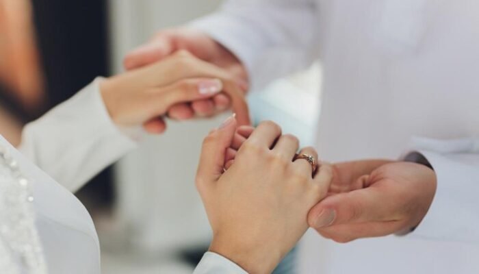 Pernikahan Dini di Usia 19 Tahun: BKKBN Jelaskan Pemicu dan Dampaknya