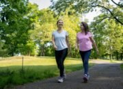 Jalan 20 Ribu Langkah Sehari, Wanita Ini Malah Temukan Rahasia Kesehatan yang Mengejutkan!