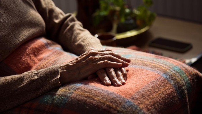 3 Rahasia Sehat dari Nyonya 100 Tahun yang Masih Bermain Tenis