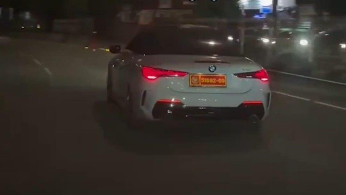 Dari Fortuner ke BMW: Kisah Palsu Pelat Nopol Dinas Kemhan yang Menggemparkan!