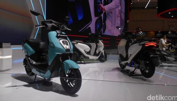 **Ada Diskon Motor Listrik Honda CUV e:, Potongannya Sampai Rp24 Juta**