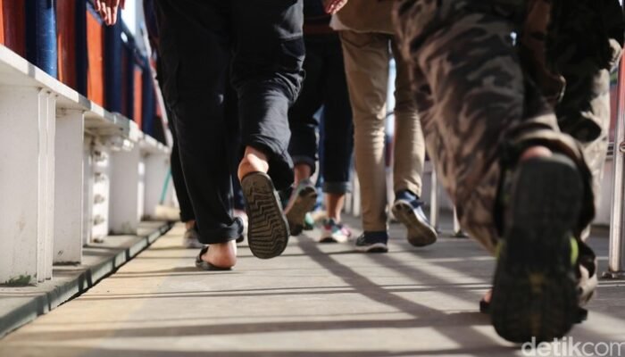 Jalan Kaki, Kebiasaan Baru yang Mengguncang Dunia Lari?