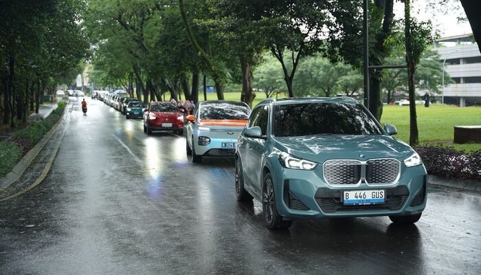 [KOLEKSI Edukasi Mitos Keamanan Mobil Listrik Ngecas di Rumah: 7 Mitos yang Perlu Diketahui Sebelum Memutuskan]