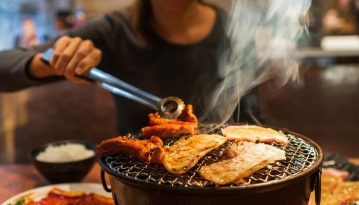 “Waspada! Ancaman GERD Menerkam saat Nikmati Keseruan ‘All You Can Eat'”