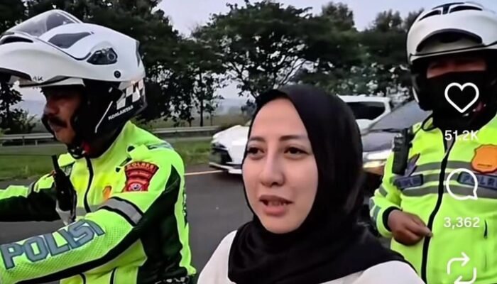 Viral! Istri Ketinggalan di Rest Area saat Mudik, Diantar Polisi dengan Moge!